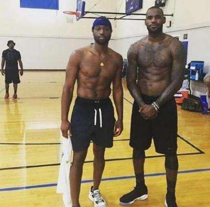 了对托纳利 了对托纳利